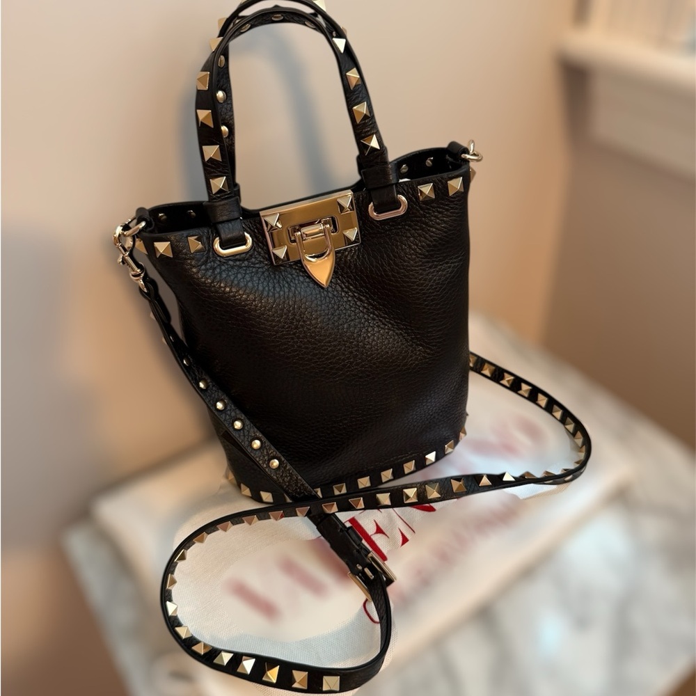 Valentino Garavani Rockstud Pouch Bucket Leather Bag